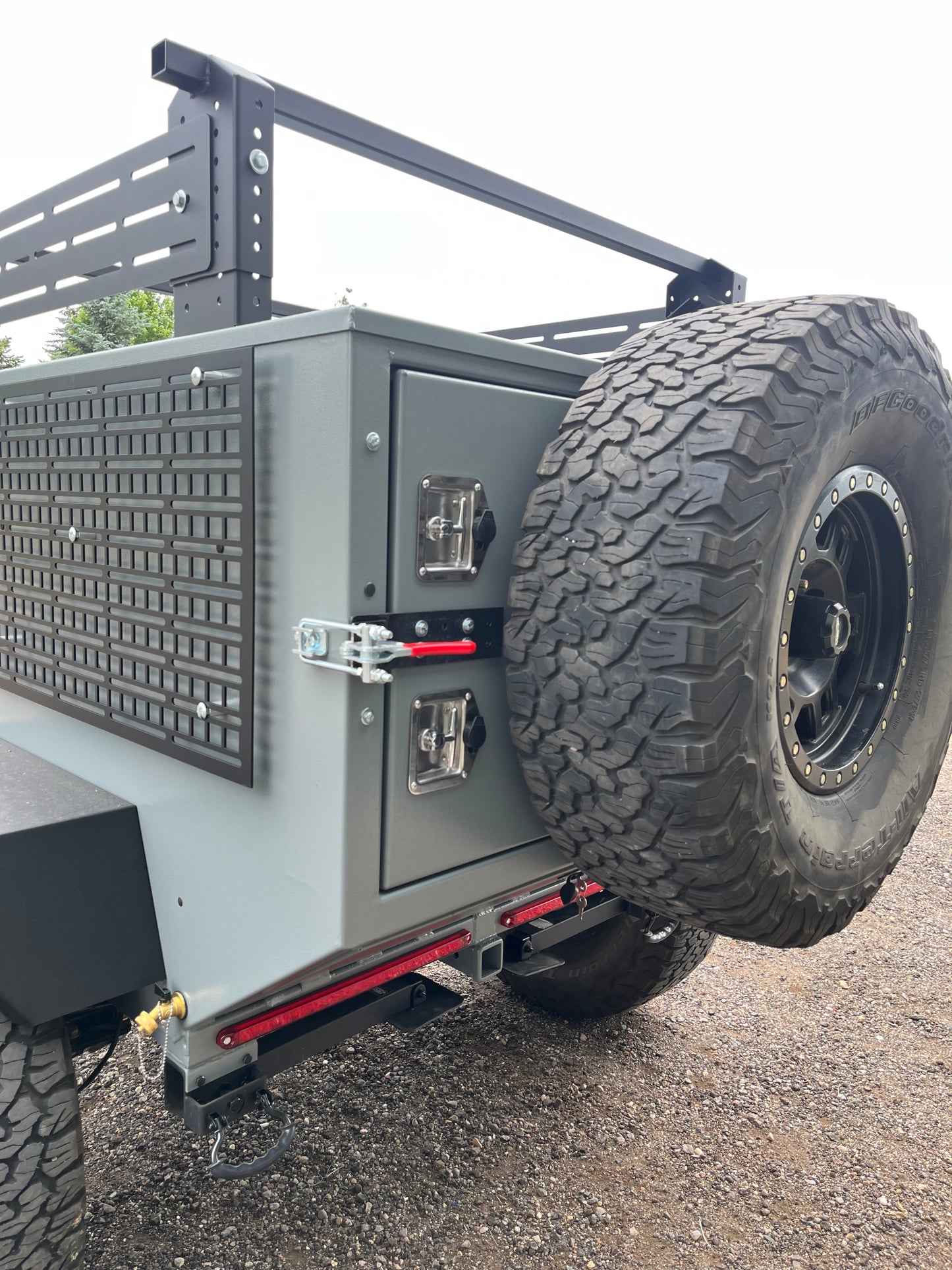 The STUD - Overland/Offroad 4x4 Trailer