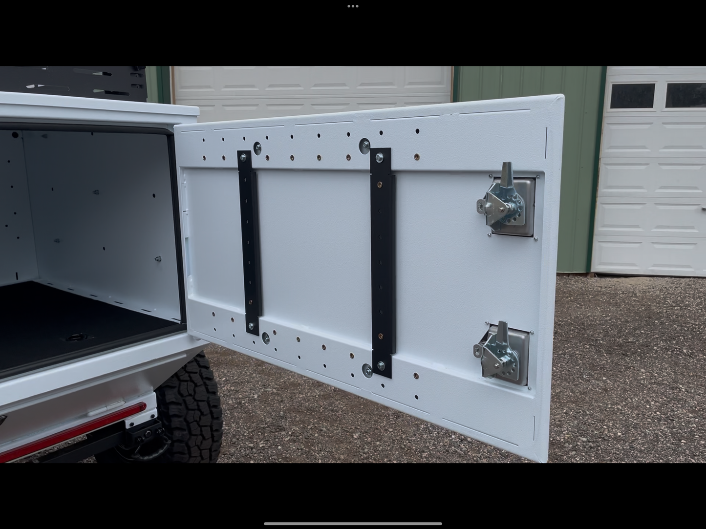 The STUD - Overland/Offroad 4x4 Trailer