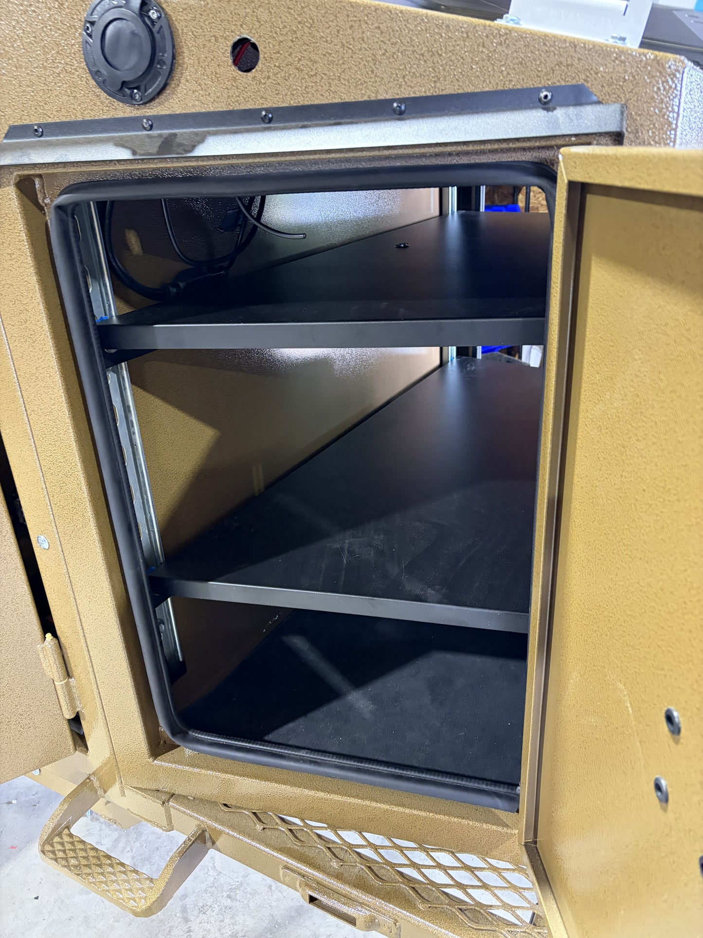 Expedition Tongue Box Shelving