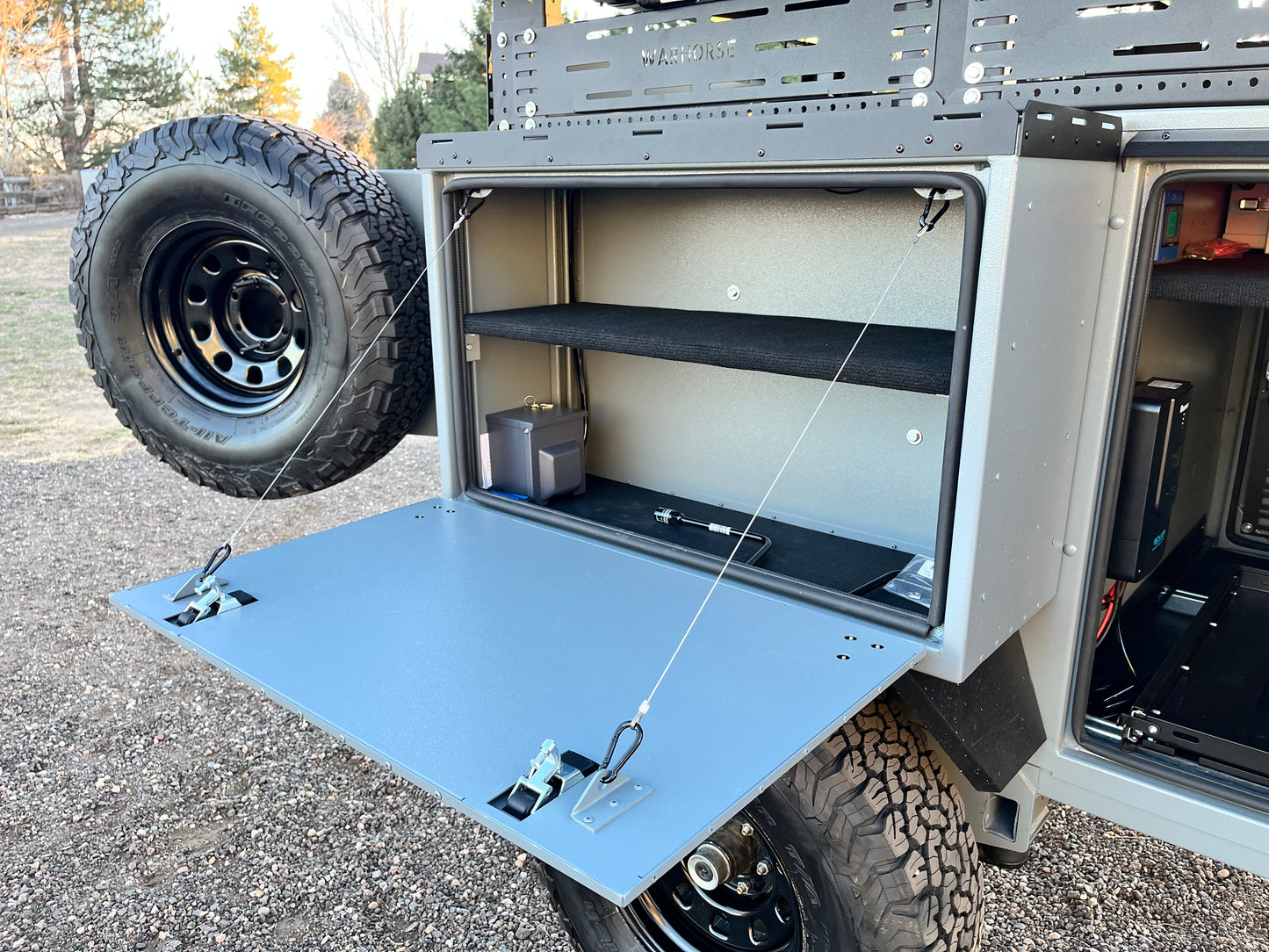 Stud XL Aluminum Side Saddle Box