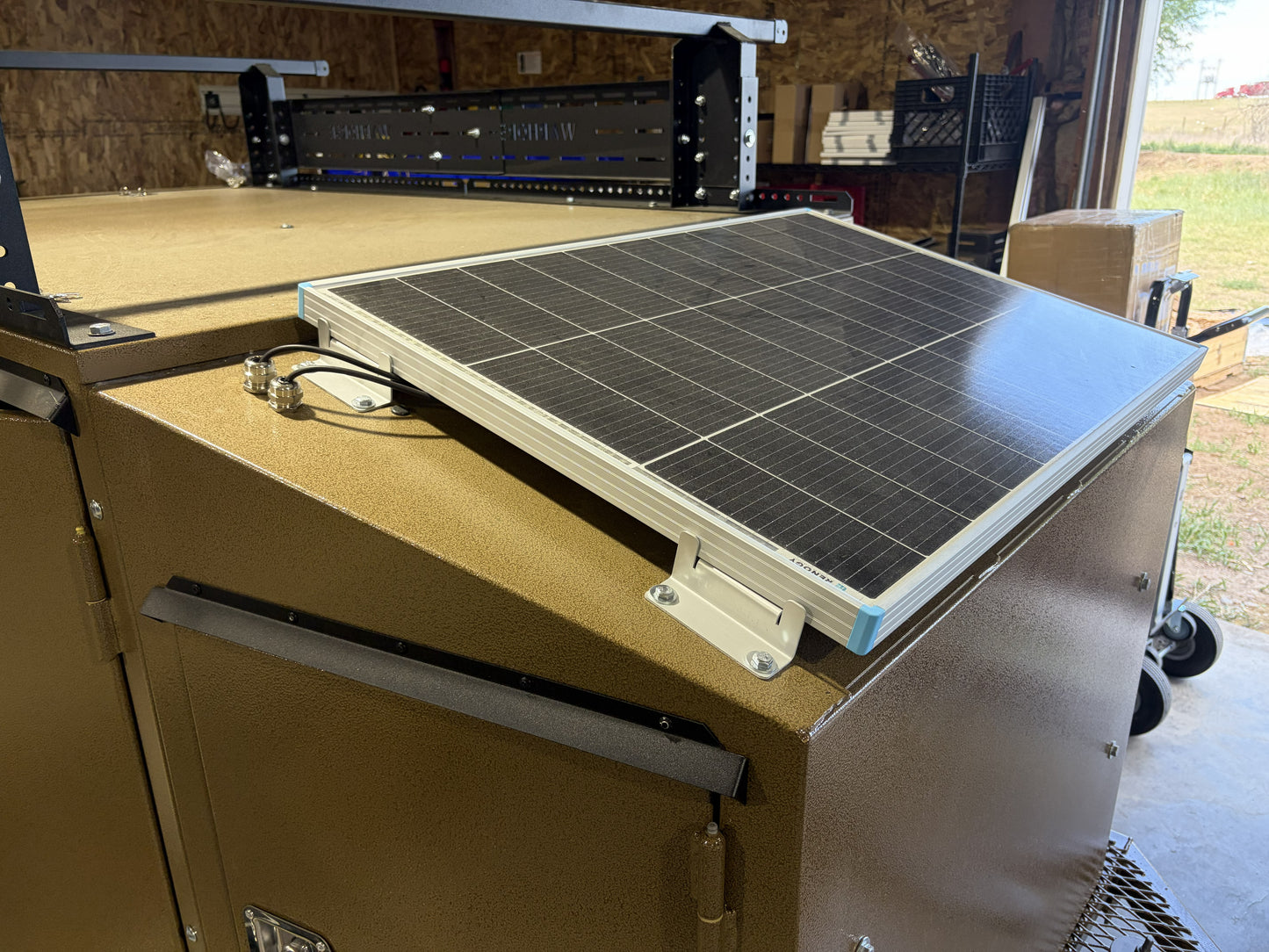 Tongue Box Mounted Solar Panel