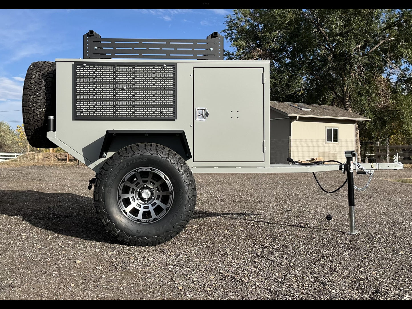 The STUD - Overland/Offroad 4x4 Trailer